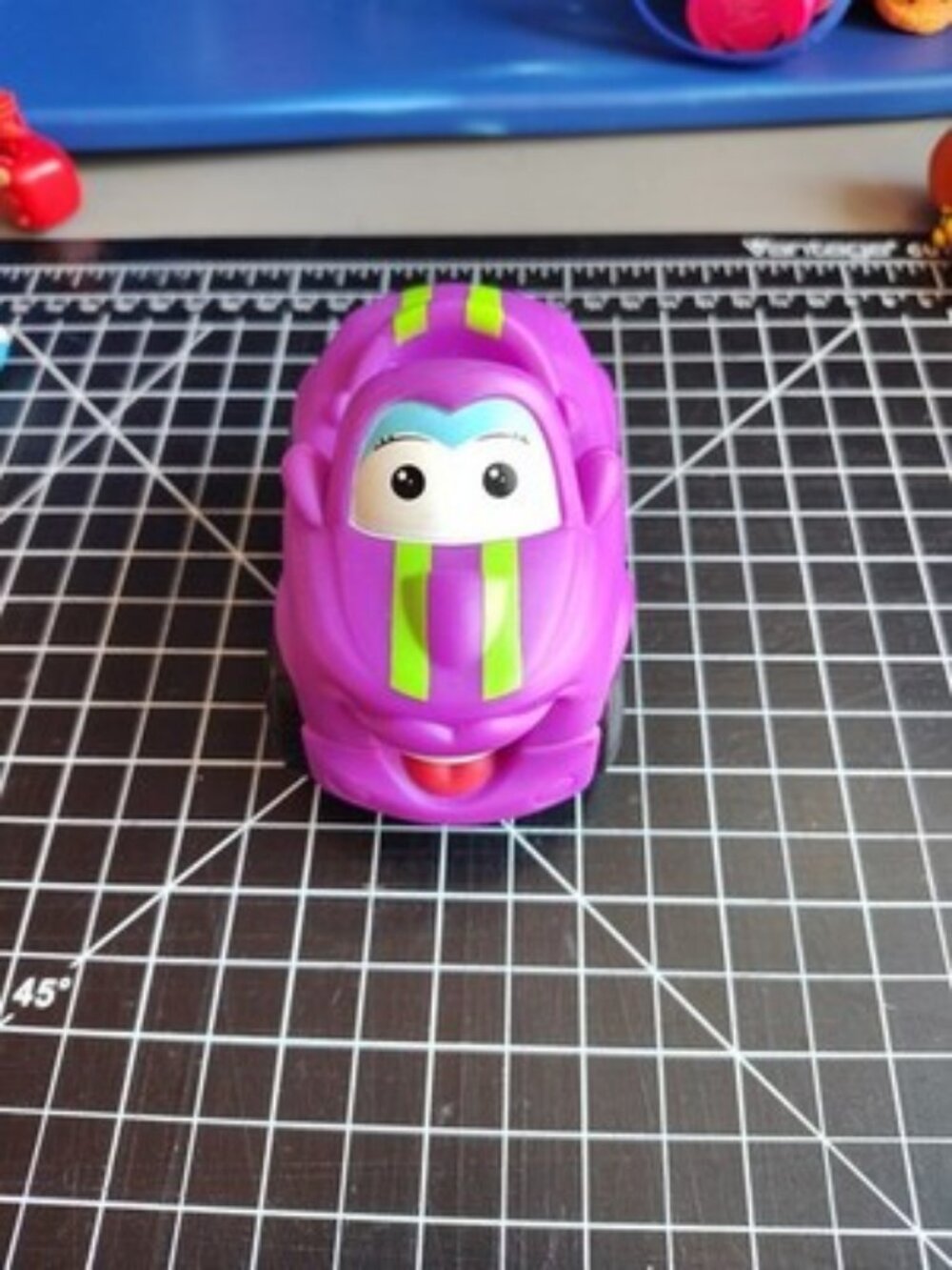 Tonka Hasbro 2006 Chuck & Friends Soft Car Purple Hard Plastic Yellow Wheels